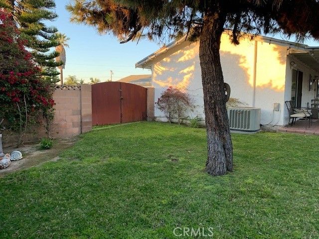 10402 Bowen, Garden Grove, CA 92843