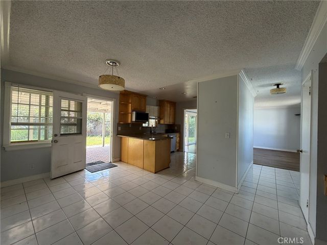 10402 Bowen, Garden Grove, CA 92843