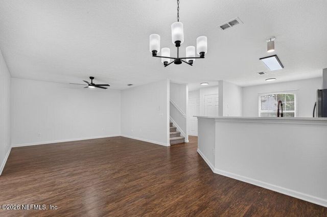 1575 VINELAND Circle B, Fleming Island, FL 32003