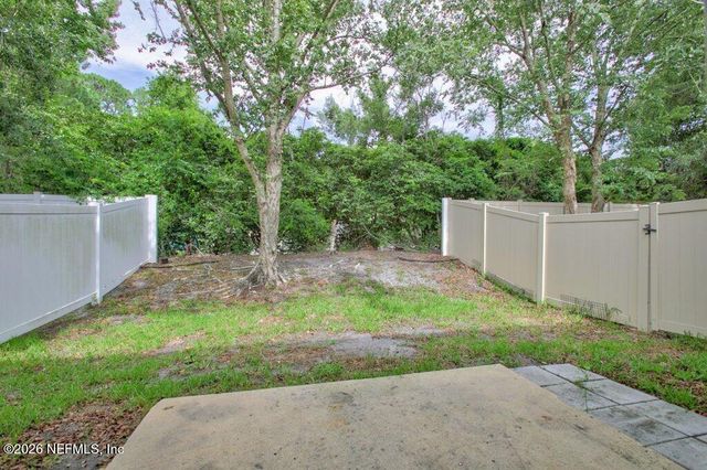 1575 VINELAND Circle B, Fleming Island, FL 32003