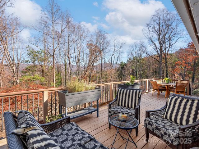 500 N Griffing Boulevard, Asheville, NC 28804