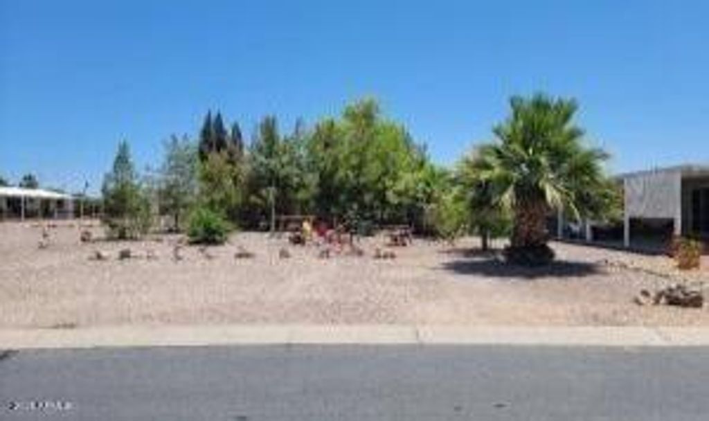 Image 1 of property listing at 3613 N ILLINOIS Avenue 864, Florence, AZ 85132