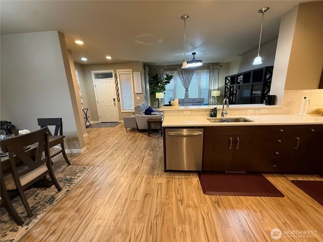 7211 Spencer Avenue NE, Lacey, WA 98516