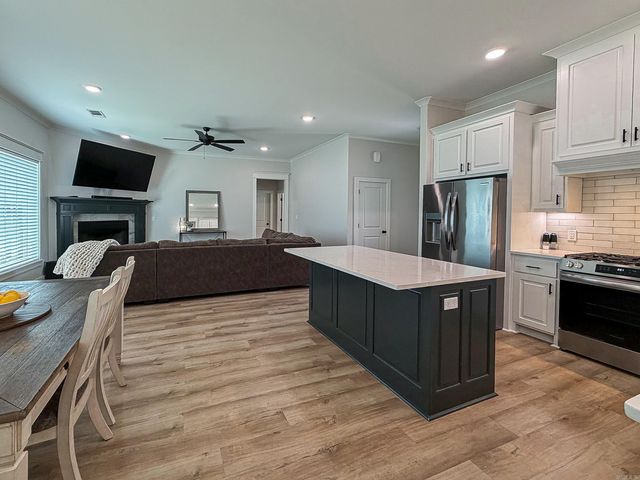 166 Roman Heights Avenue, Alexander, AR 72002