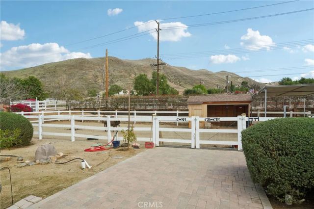 4210 Crestview Drive, Norco, CA 92860