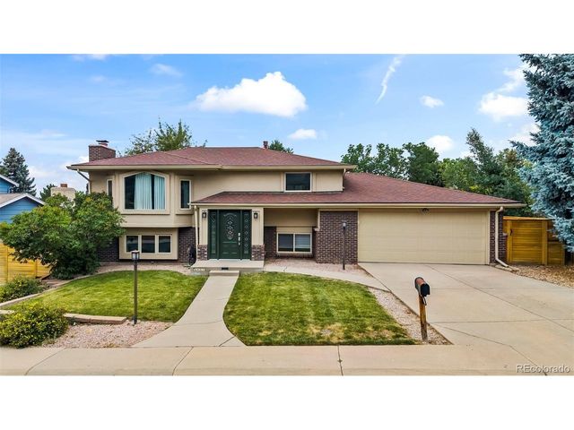 2351 S Garland Ct, Lakewood, CO 80227