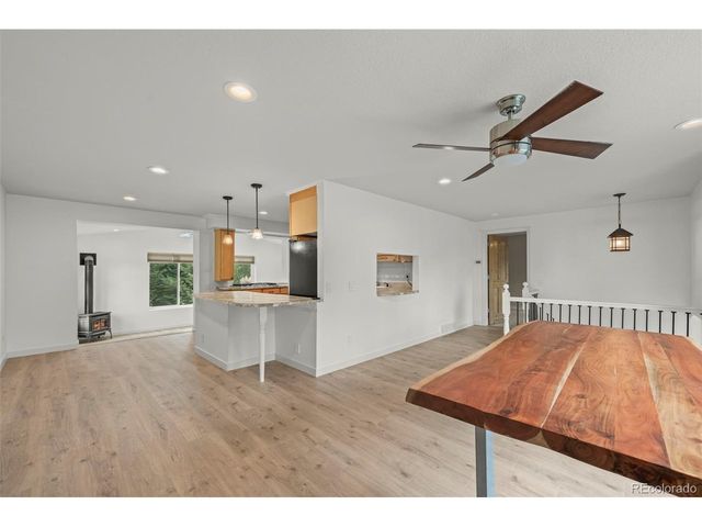 2351 S Garland Ct, Lakewood, CO 80227