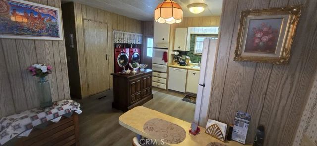 575 S Lyon 51, Hemet, CA 92545