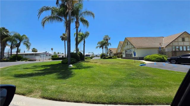 575 S Lyon 51, Hemet, CA 92545