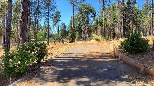 13865 W Park Drive, Magalia, CA 95954