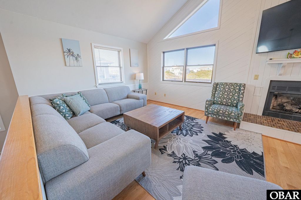 Image 7 of property listing at 611 Skimmer Arch Lot #69, Corolla, NC 27927