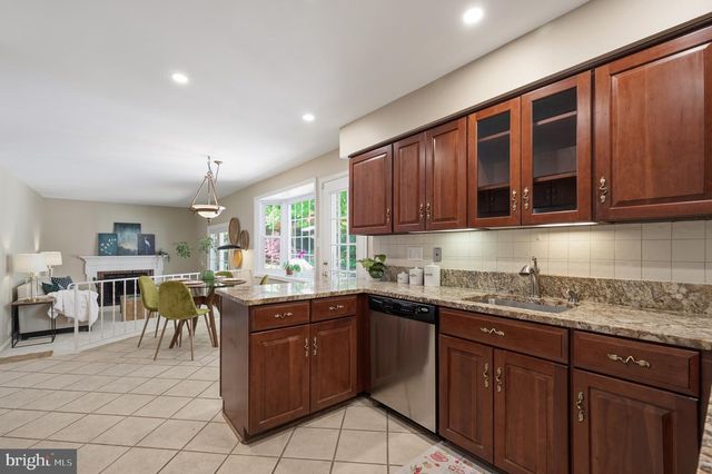 7118 DEVONSHIRE RD, Alexandria, VA 22307