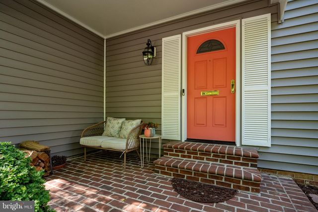 7118 DEVONSHIRE RD, Alexandria, VA 22307