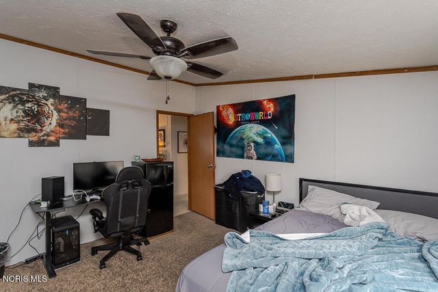 27484 Oregon Road, 86, Perrysburg, OH 43551