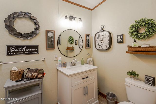 27484 Oregon Road, 86, Perrysburg, OH 43551