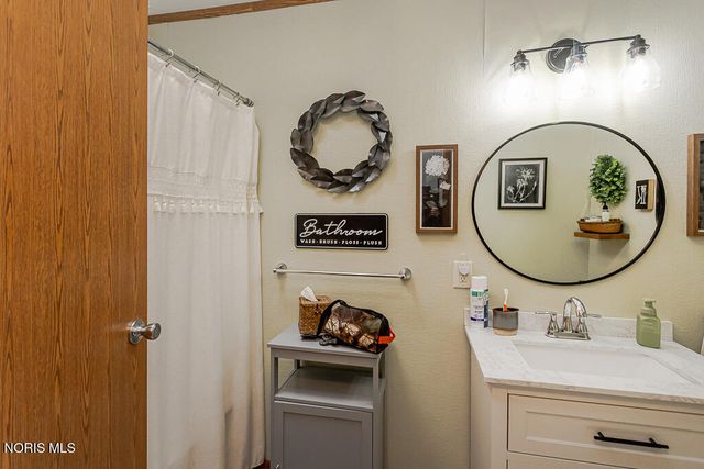 27484 Oregon Road, 86, Perrysburg, OH 43551