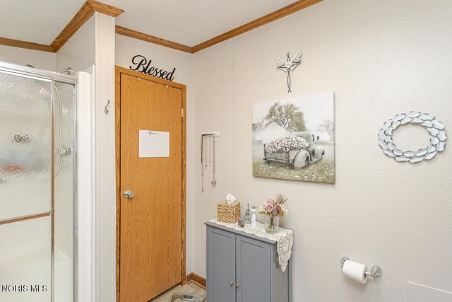 27484 Oregon Road, 86, Perrysburg, OH 43551