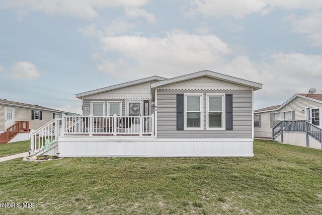 27484 Oregon Road, 86, Perrysburg, OH 43551