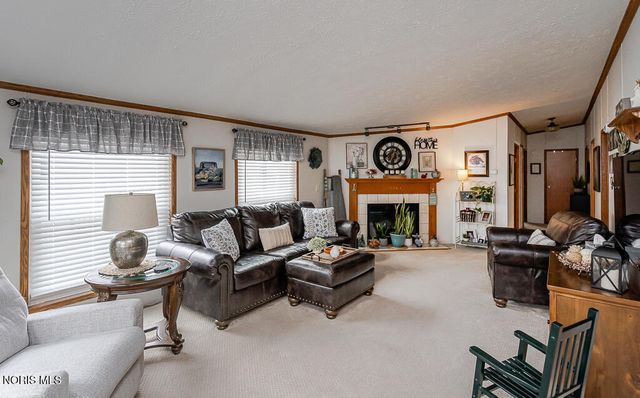 27484 Oregon Road, 86, Perrysburg, OH 43551