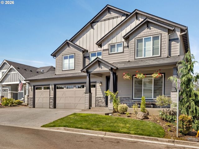 1001 S 50TH Ct, Ridgefield, WA 98642