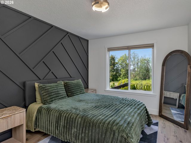 1001 S 50TH Ct, Ridgefield, WA 98642