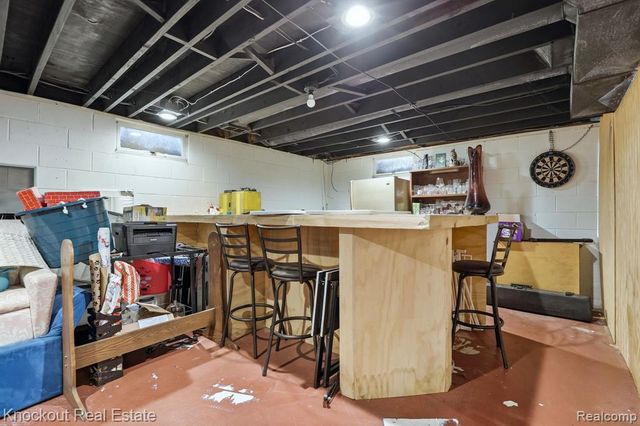 4256 Emerald Drive, Bridgeport, MI 48722