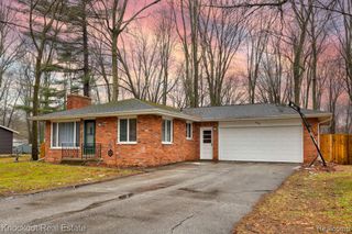 4256 Emerald Drive, Bridgeport, MI 48722