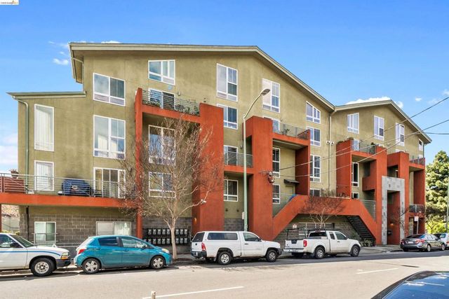675 8th St 16, Oakland, CA 94607