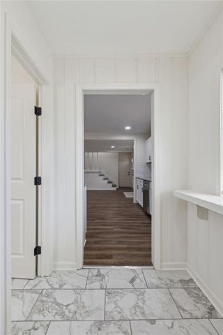 5304 NW Wagon Trail, Houston Lake, MO 64151