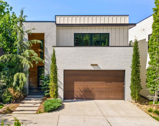 1900 Randolph Pl, Nashville, TN 37215