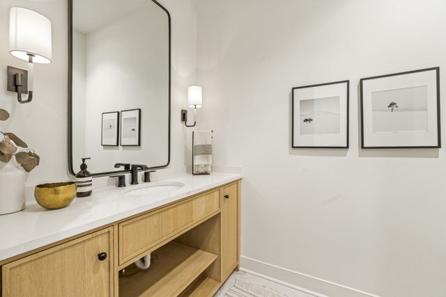 1900 Randolph Pl, Nashville, TN 37215