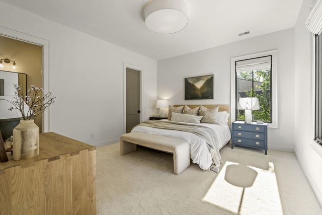 1900 Randolph Pl, Nashville, TN 37215