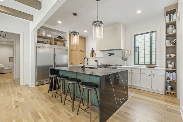 1900 Randolph Pl, Nashville, TN 37215