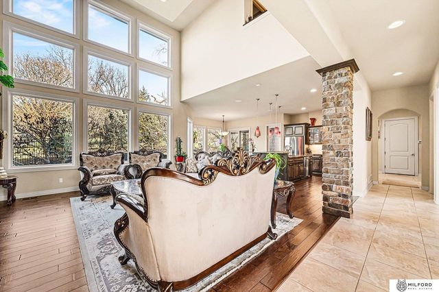 22106 Quail Circle, Elkhorn, NE 68022