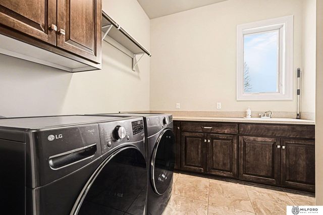 22106 Quail Circle, Elkhorn, NE 68022