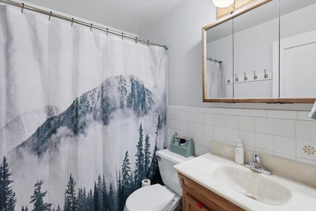 7617 E LIBERTY Ave, Spokane Valley, WA 99212