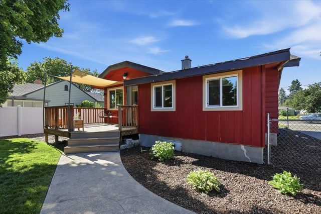 7617 E LIBERTY Ave, Spokane Valley, WA 99212