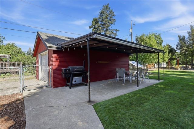 7617 E LIBERTY Ave, Spokane Valley, WA 99212