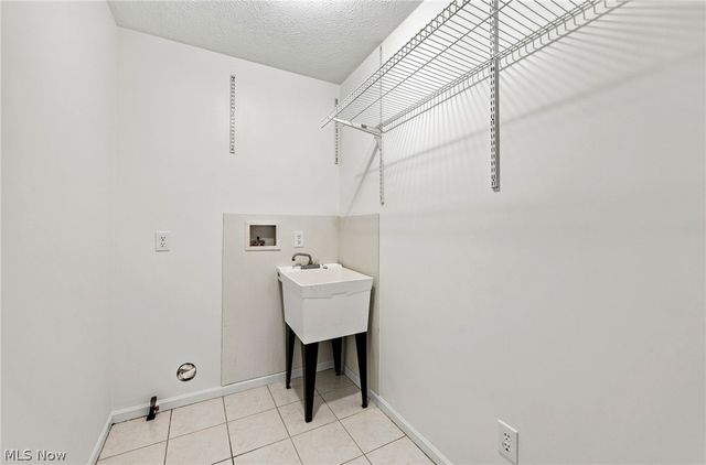 29008 Uxbridge Drive, Willowick, OH 44095