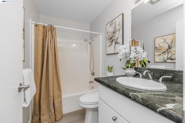 6139 Montgomery Pl, San Jose, CA 95135