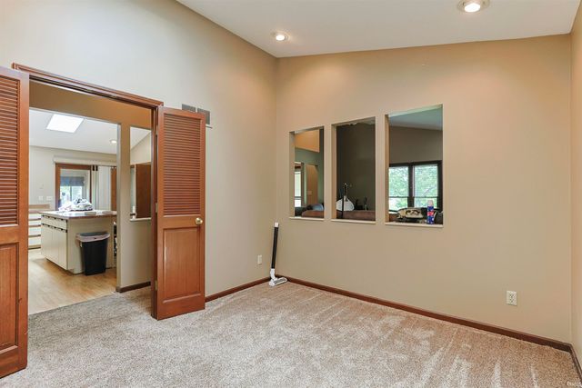 1712 Woodland Drive, Elkhart, IN 46514