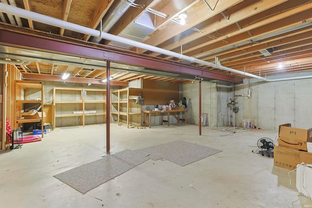 1712 Woodland Drive, Elkhart, IN 46514