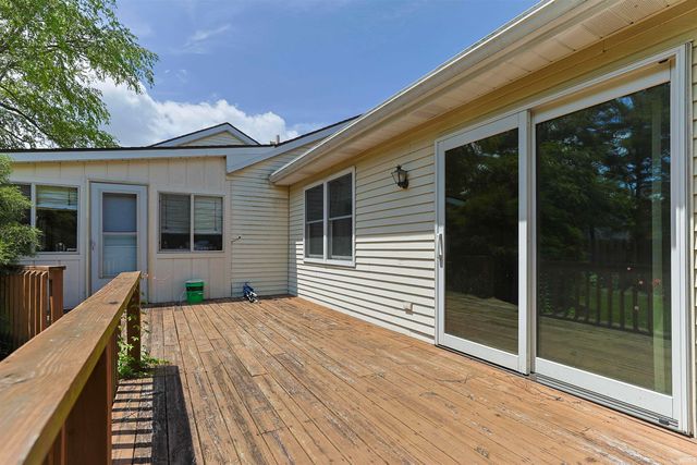 1712 Woodland Drive, Elkhart, IN 46514