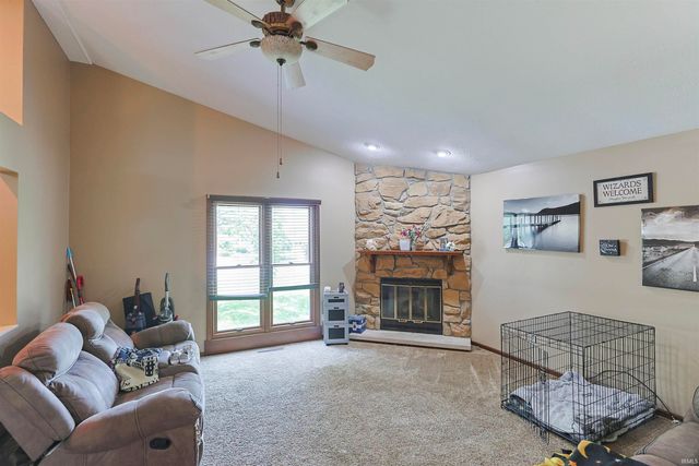 1712 Woodland Drive, Elkhart, IN 46514