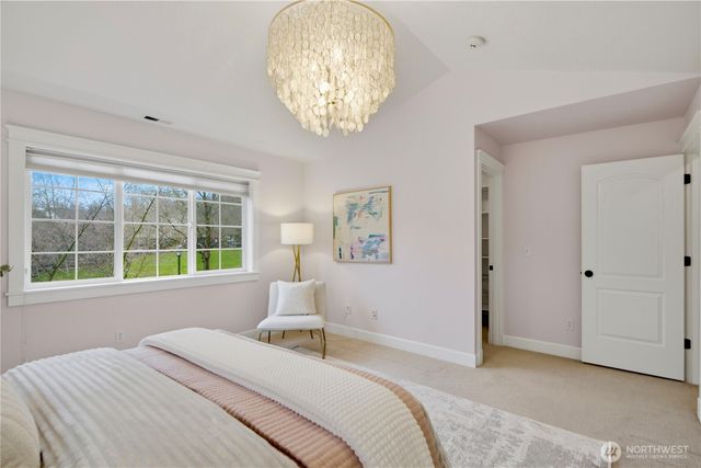 2557 NE Park Dr, Issaquah, WA 98029