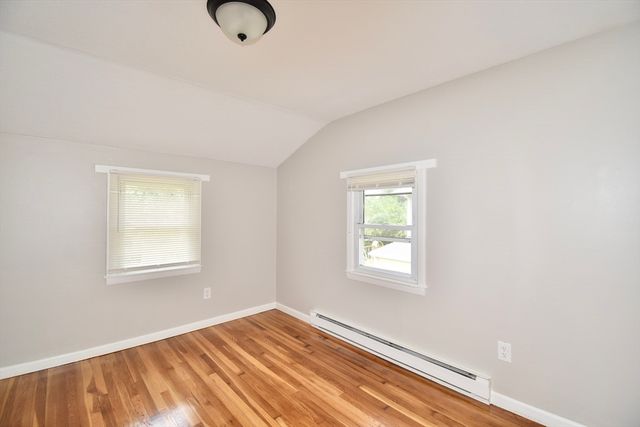 64-66 E Bay Path Ter, Springfield, MA 01109