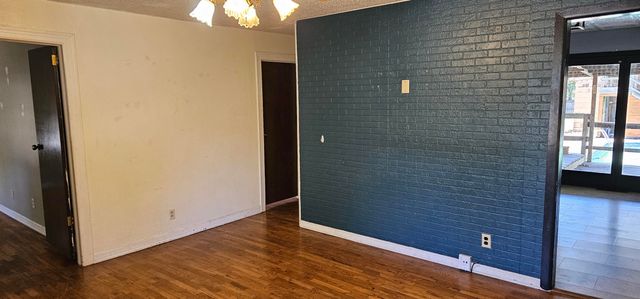 427 North Park Avenue, Springfield, MO 65802