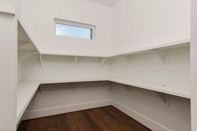 24975 Hopeview Way, Montgomery, TX 77356