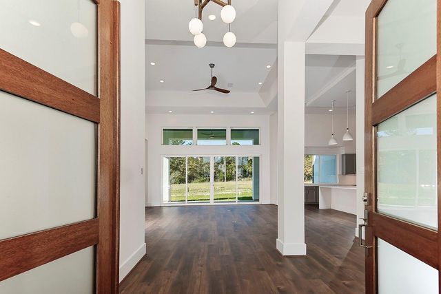 24975 Hopeview Way, Montgomery, TX 77356