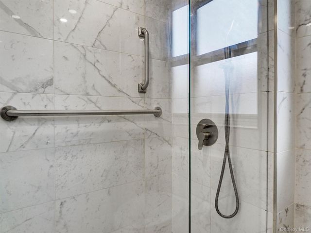 190 72nd Street 128, Brooklyn, NY 11209